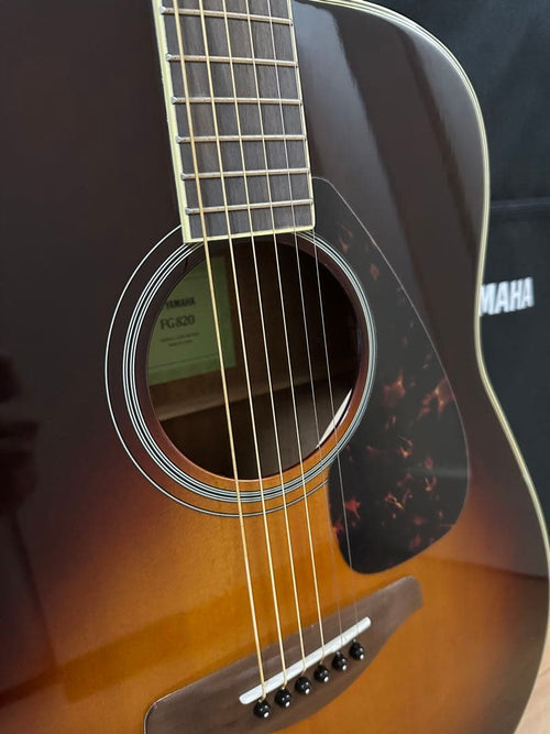 Yamaha Acoustic Guitars Fg820Bs