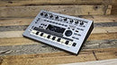 Others Roland Mc-303 Dance Sequencer Machine Groove Box