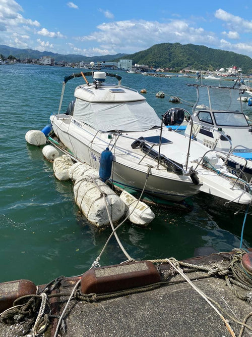 Pleasure Craft Yacht Hulls Fc24 4 150Ps