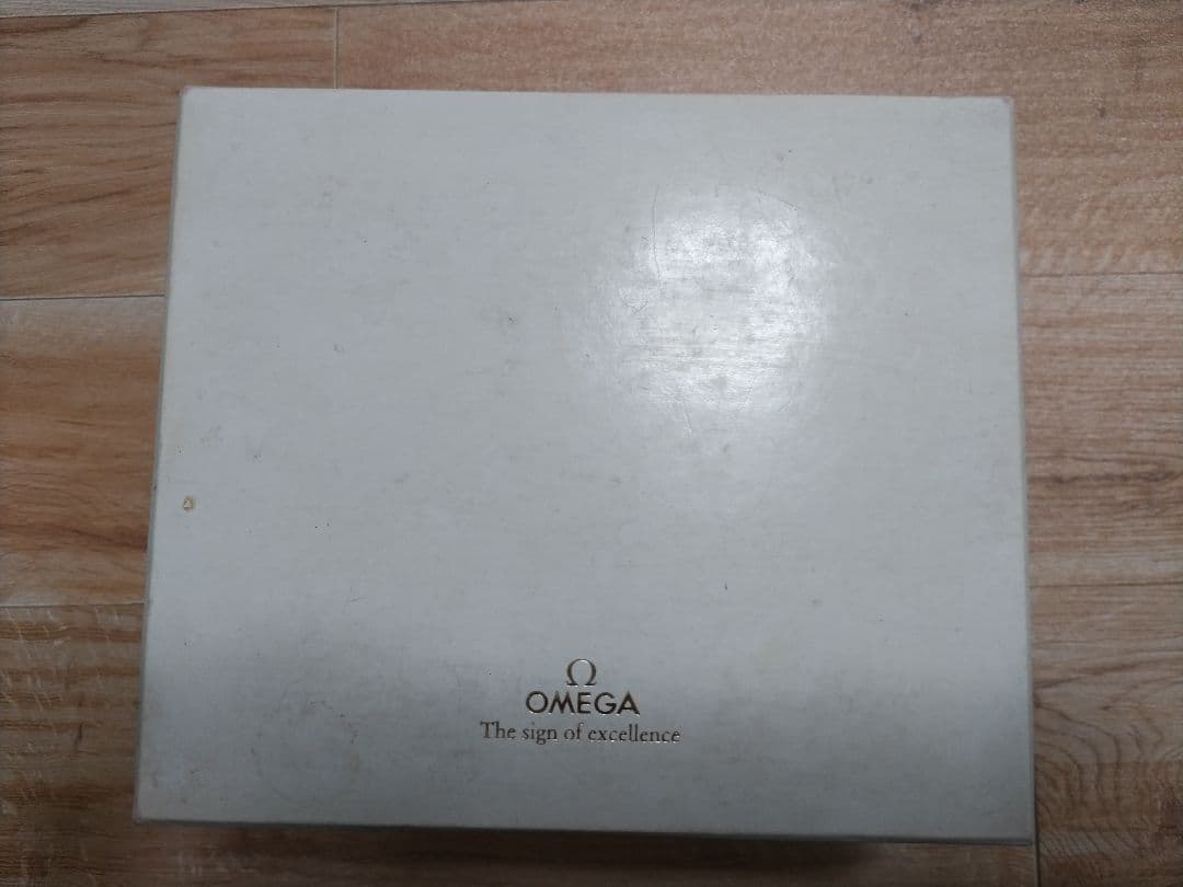 Omega Quartz Watches
