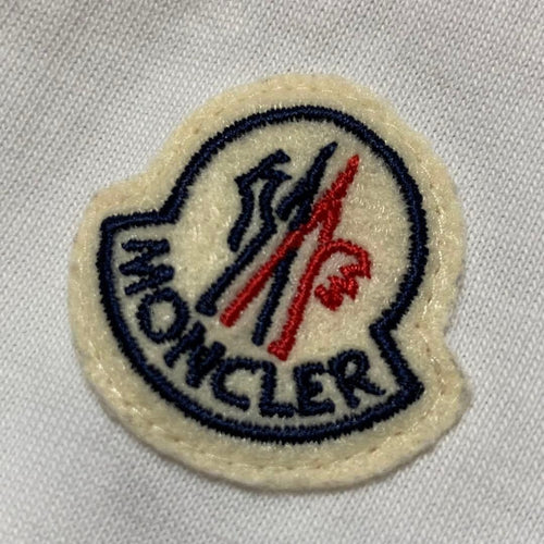 Moncler T -Shirt 4S407