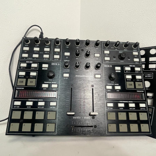 Dj Controllers Novation Twitch