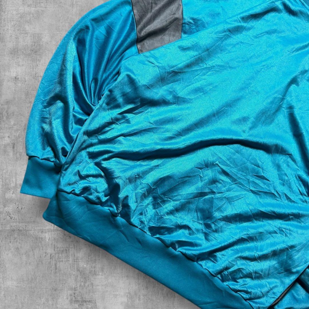 Nike Tracksuits, Pullovers Jerseys 2740 80 L