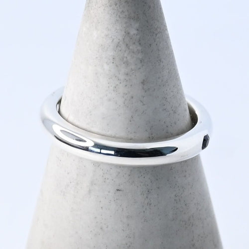 Tiffany Ring Co. 7.5 925