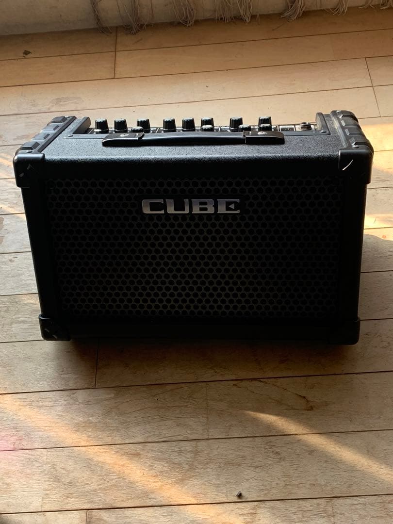 Roland Power Amplifier Cube Street