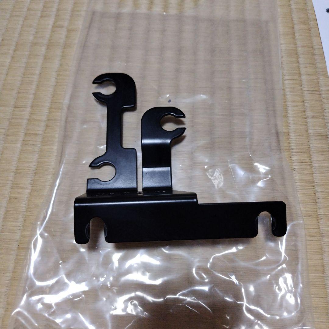 Speedometers Bolt