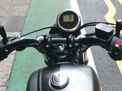 Speedometers Bolt