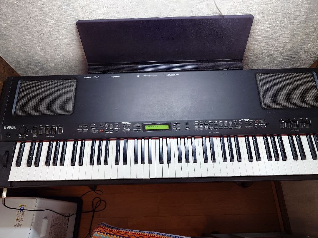 Yamaha Keyboard Electronic Piano Cp300 2009