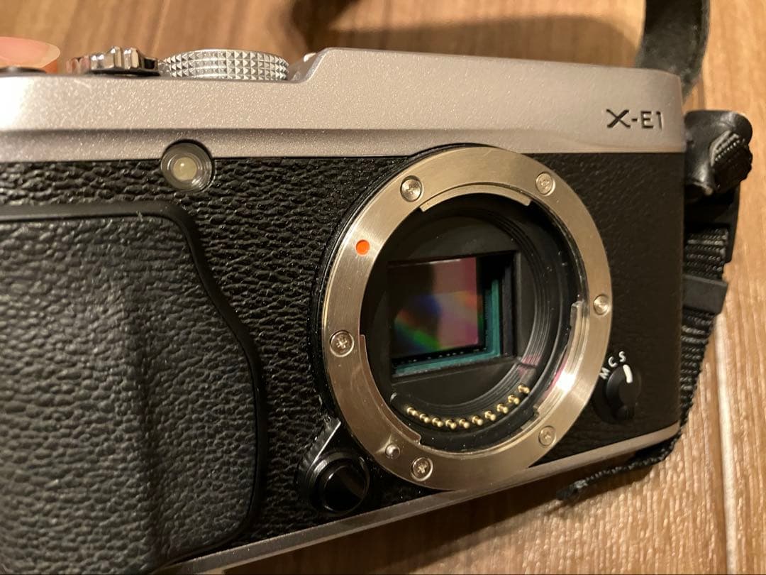 Fujifilm Mirrorless Interchangeable Lips X-E1