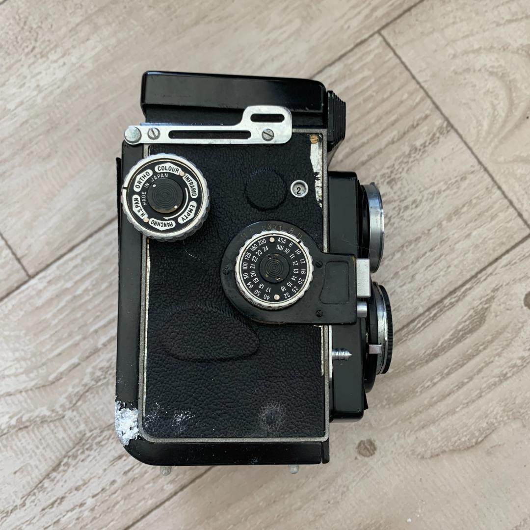 Mamiya Double -Lens Reflex Camera B 6