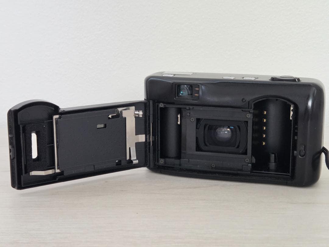 Leica Compact Cameras (Film) Z2X Vario Elmar 35 70