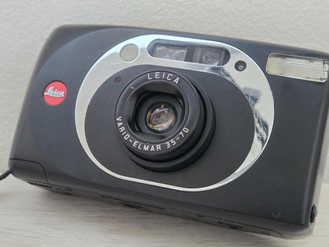 Leica Compact Cameras (Film) Z2X Vario Elmar 35 70