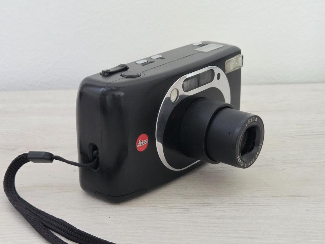Leica Compact Cameras (Film) Z2X Vario Elmar 35 70