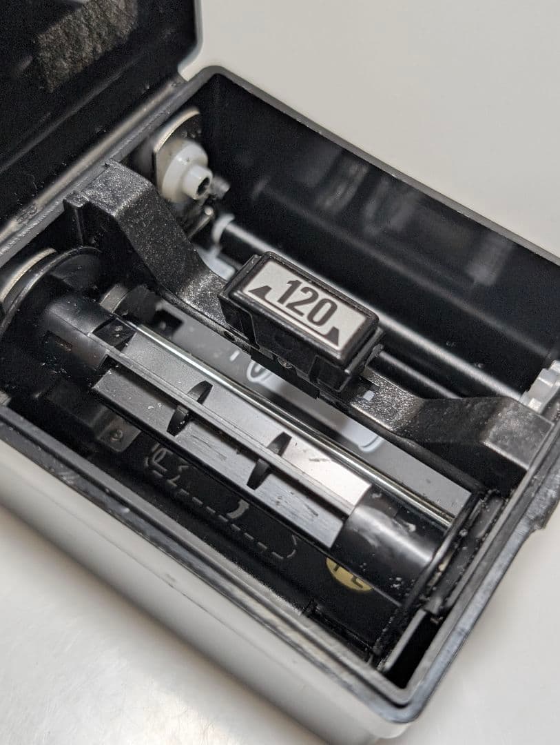 Mamiya Slr Camera (Film) 645
