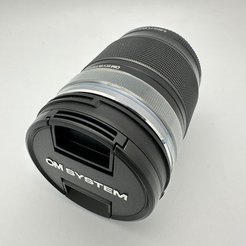 Om System Mirrorless Interchangeable Lips Om-5 14-150Mm Ii