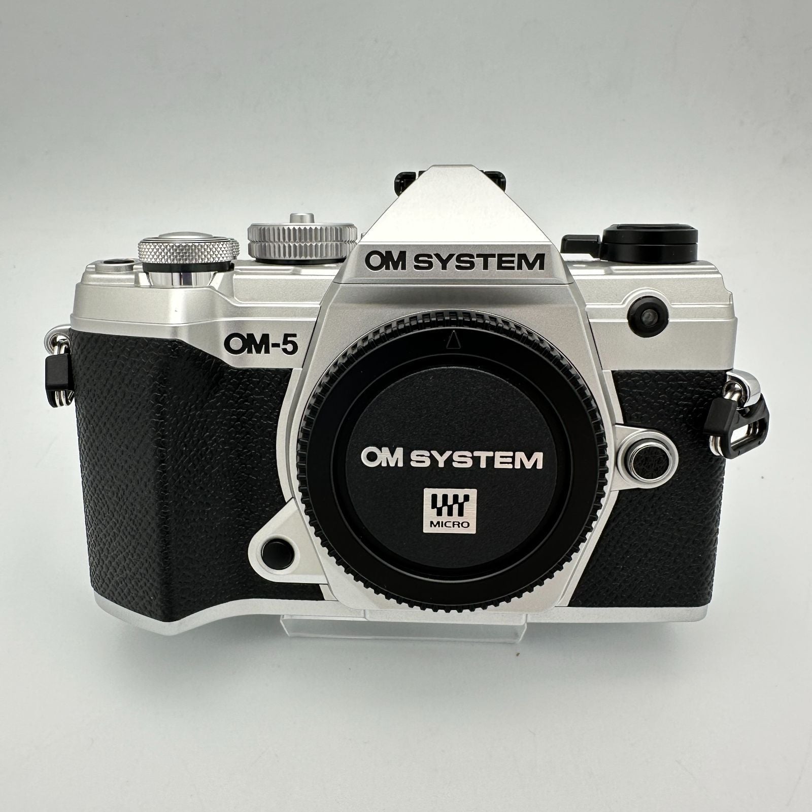 Om System Mirrorless Interchangeable Lips Om-5 14-150Mm Ii