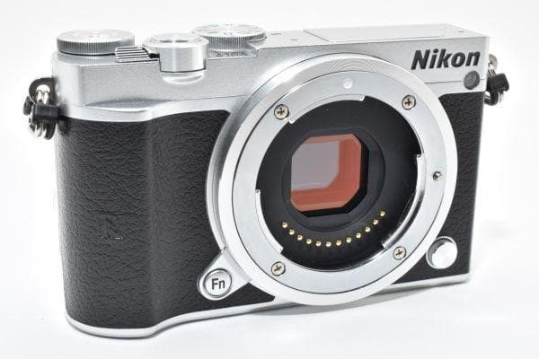 Mirrorless Interchangeable Lens Cameras Nikon 1 J5 #1700