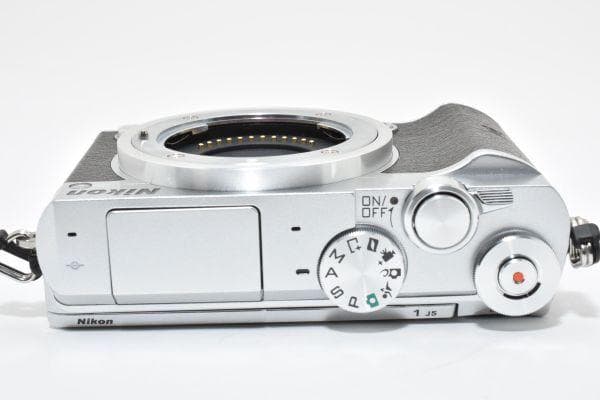 Mirrorless Interchangeable Lens Cameras Nikon 1 J5 #1700