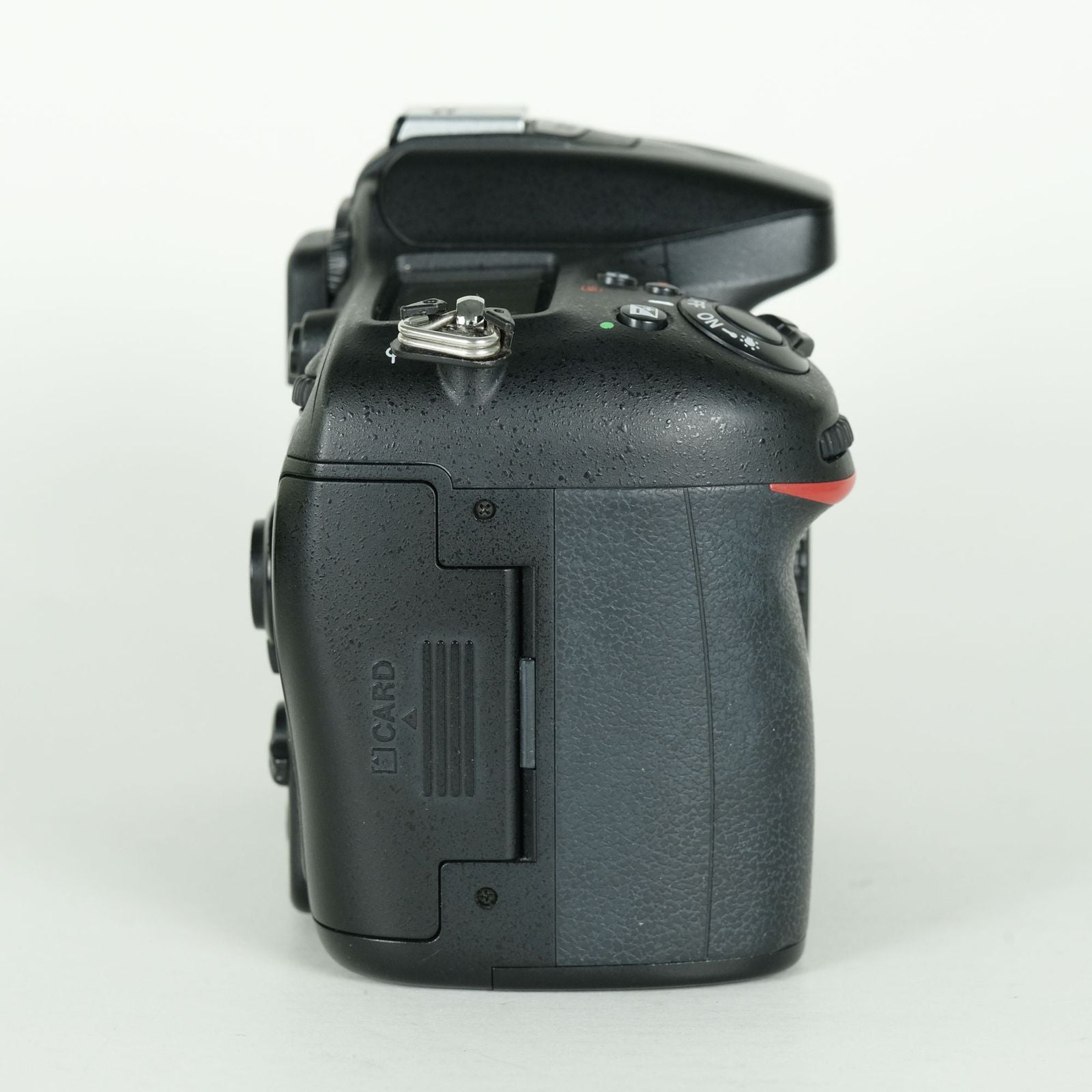 Nikon Digital Slr 17,499 D7100 F