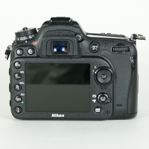 Nikon Digital Slr 17,499 D7100 F