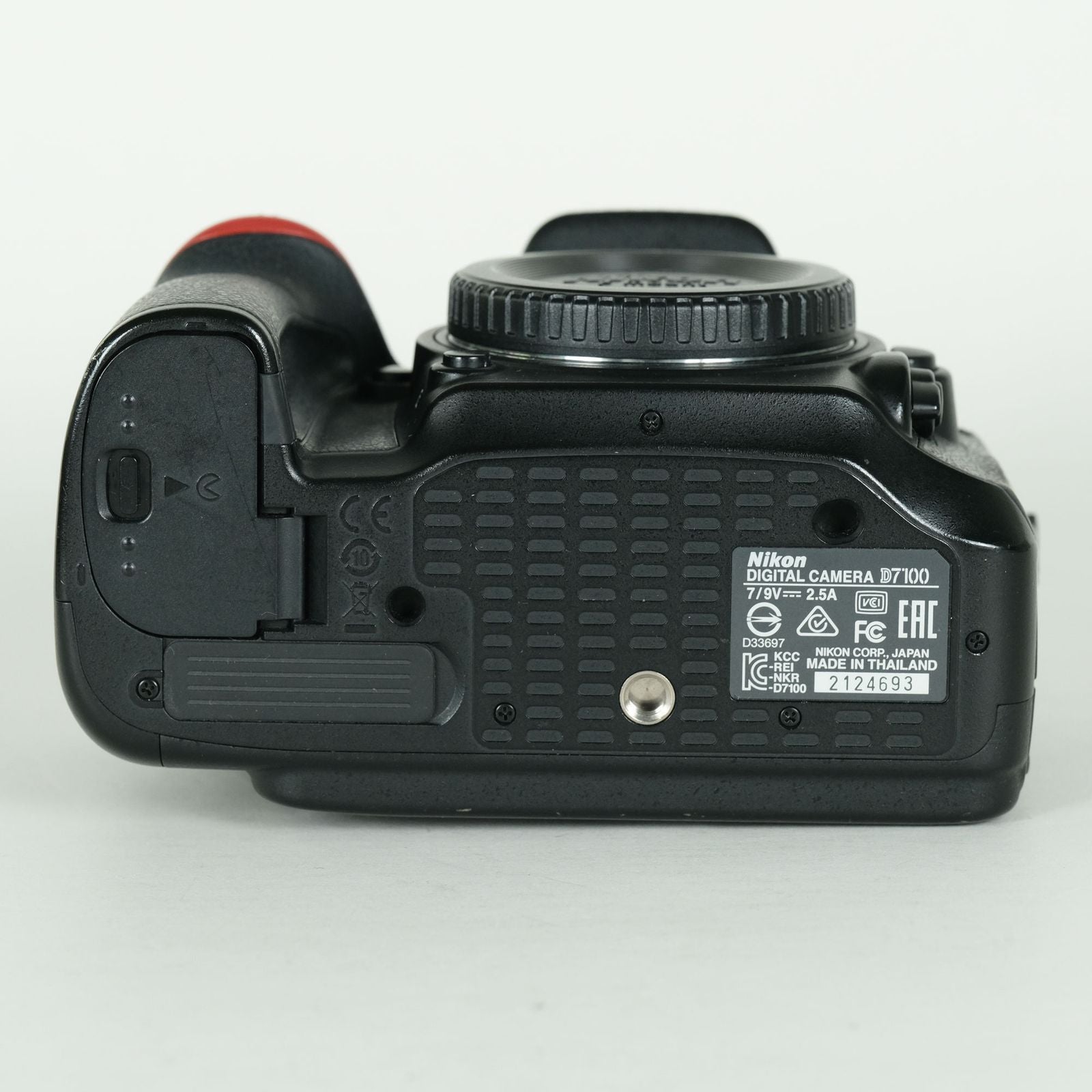 Nikon Digital Slr 17,499 D7100 F