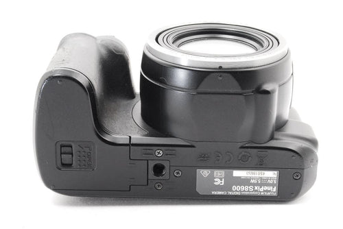 Fujifilm Compact Digital Camera Finepix S8600