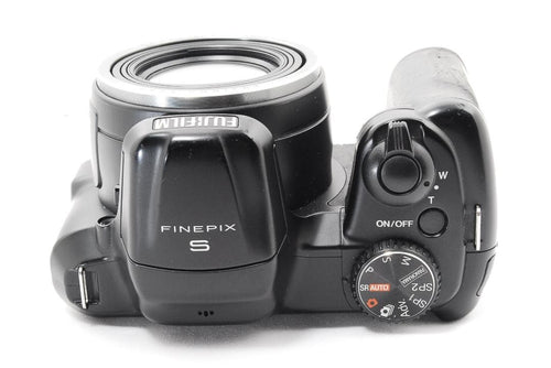 Fujifilm Compact Digital Camera Finepix S8600