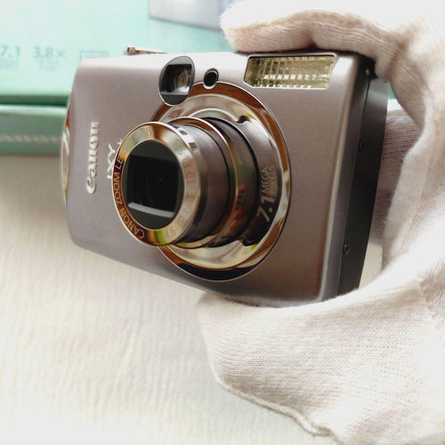 Canon Compact Digital Camera Ixy 900Is