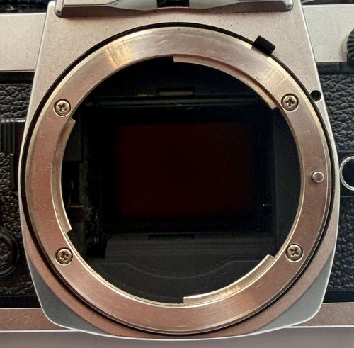 Slr Camera (Film) Nikon Fe2 K0030