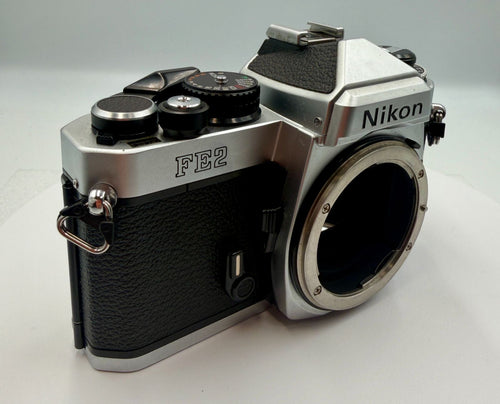 Slr Camera (Film) Nikon Fe2 K0030