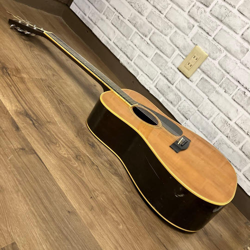 Yamaha Acoustic Guitars C-1