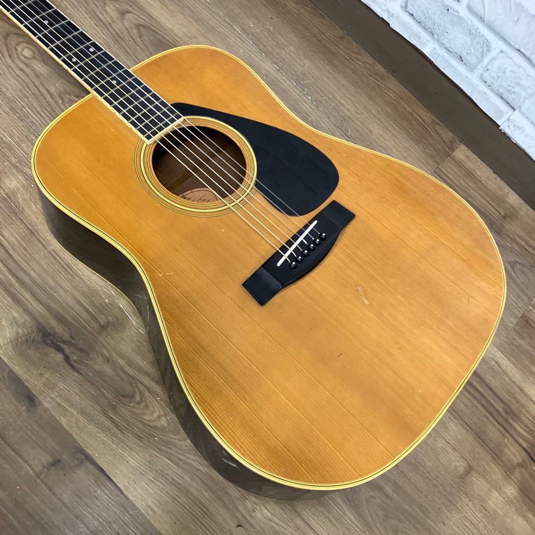 Yamaha Acoustic Guitars C-1