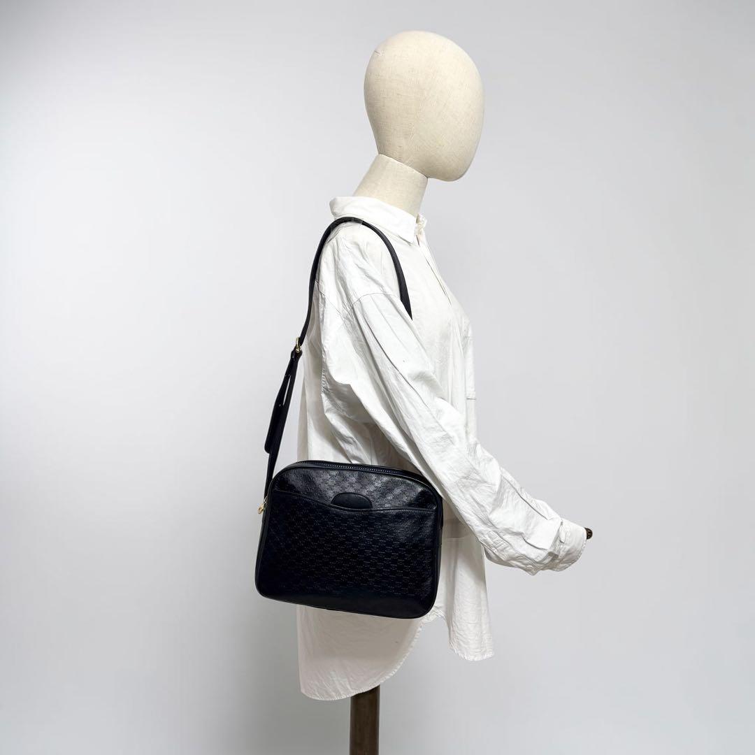Celine Shoulder Bags