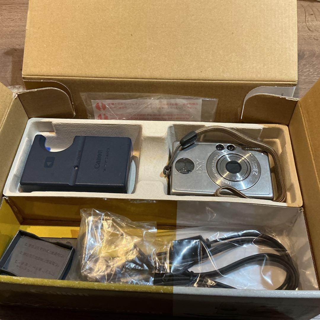 Canon Compact Digital Camera Ixy 200A