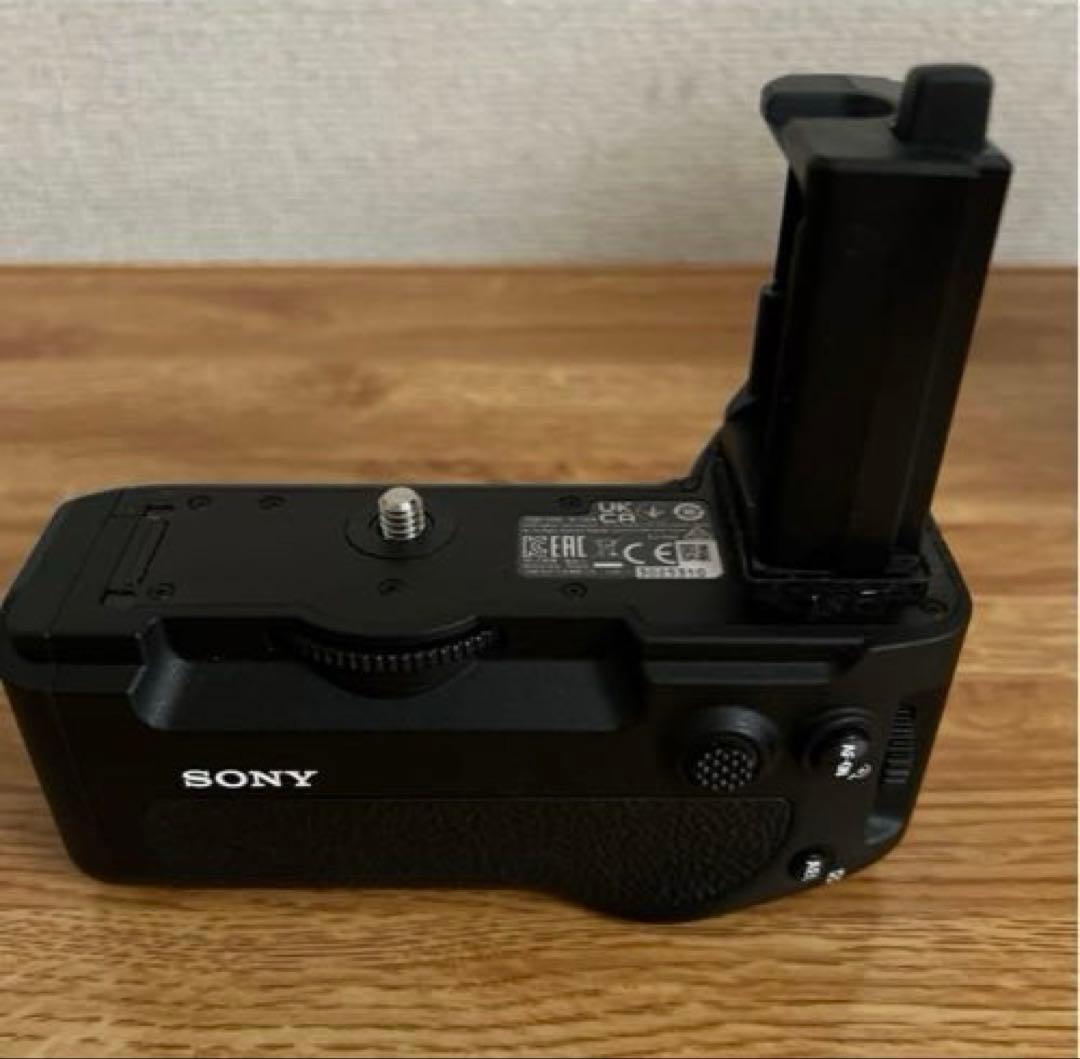 Sony Mirrorless Interchangeable Lens Cameras Vg-C4Em