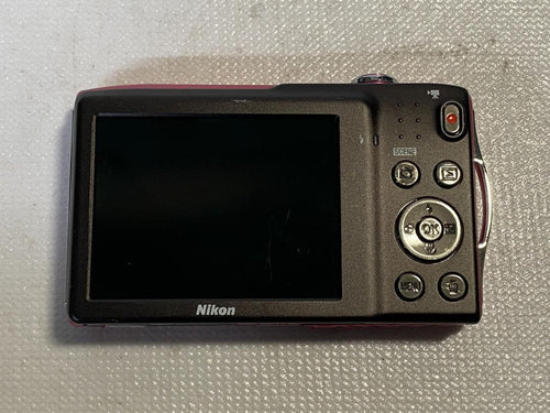 Compact Digital Camera Nikon S2900#423