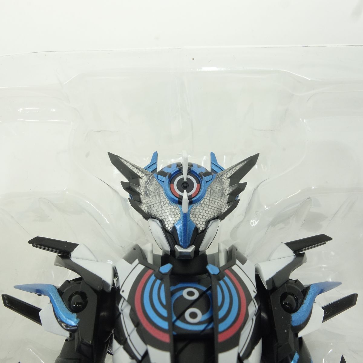 Bandai Kamen Rider S.H.Figuarts New World