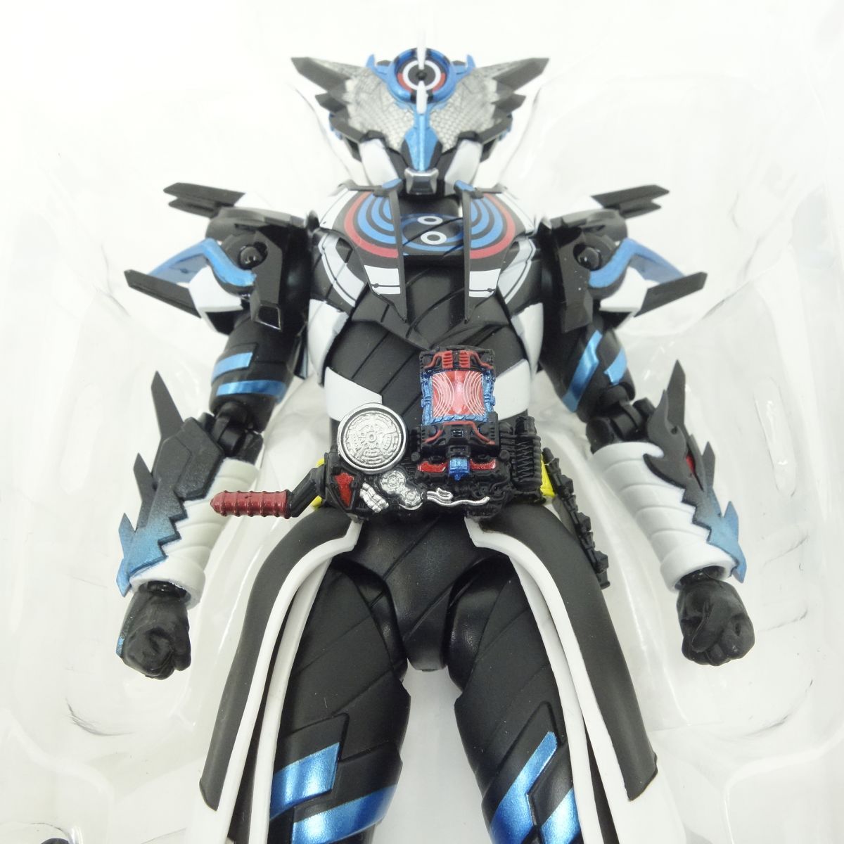 Bandai Kamen Rider S.H.Figuarts New World