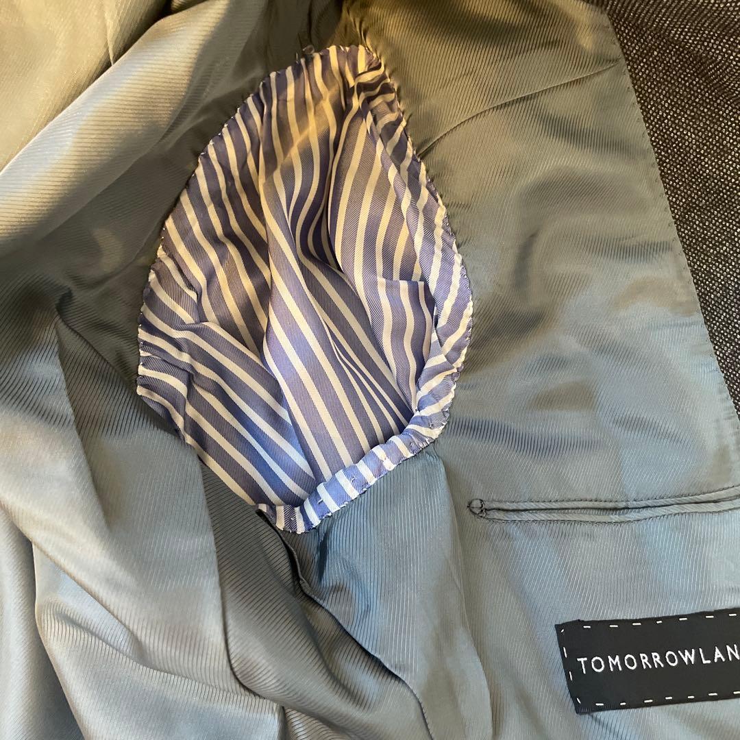 Tomorrowland Business Suits 46