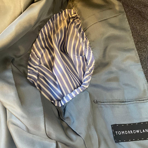 Tomorrowland Business Suits 46