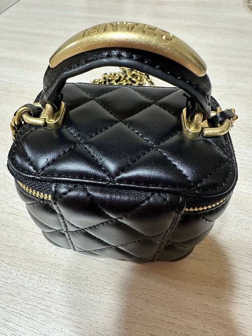 Chanel Shoulder Bags