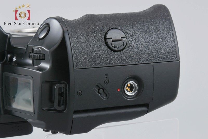 Canon Slr Camera (Film) Eos 5 Qd