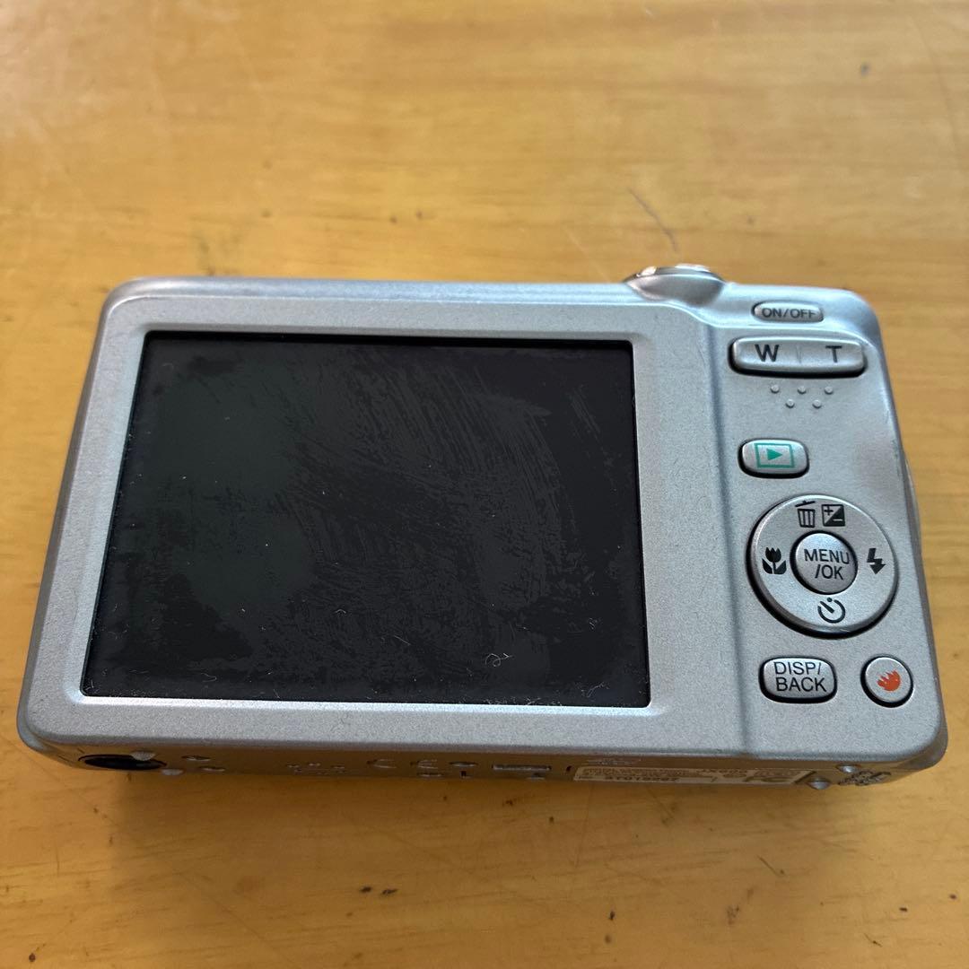 Fujifilm Compact Digital Camera 14