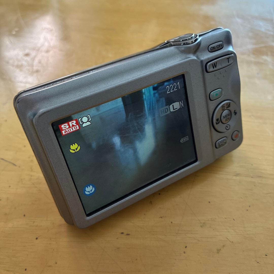 Fujifilm Compact Digital Camera 14