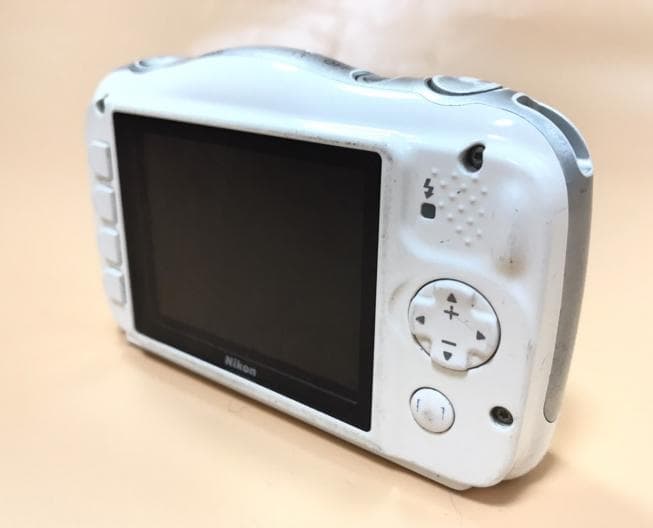 Nikon Compact Digital Camera S33 Sd
