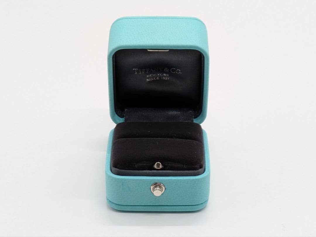 Tiffany Rings Co. Pt950