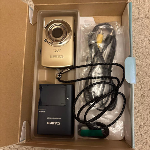 Canon Compact Digital Camera Ixy 920 Is