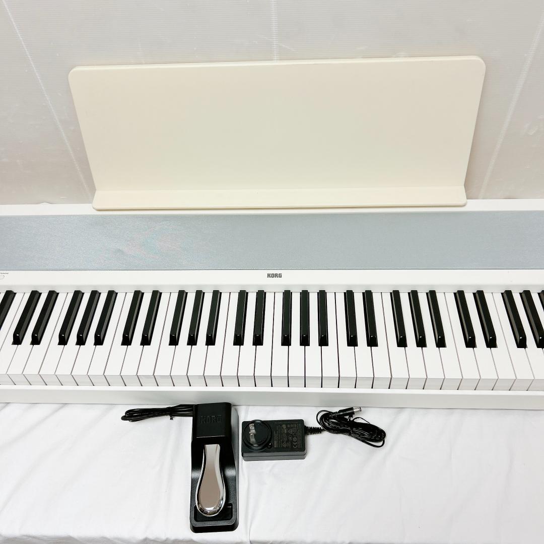 Korg Keyboards Digital Pianos B2 88
