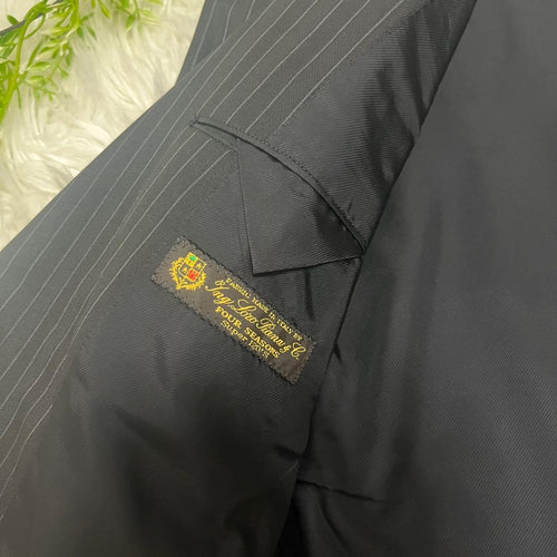 Tomorrowland Business Suits 2B