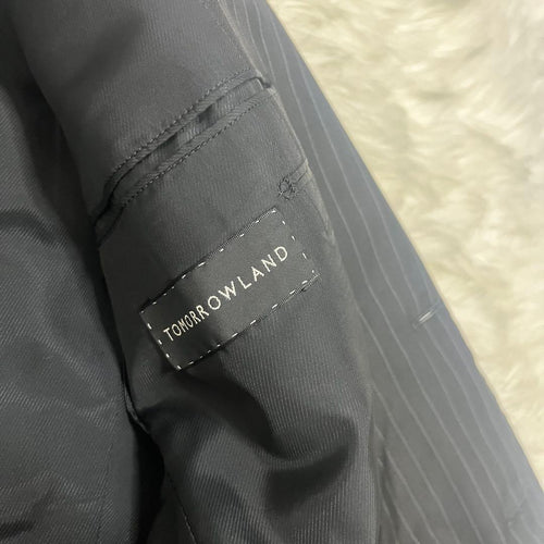Tomorrowland Business Suits 2B